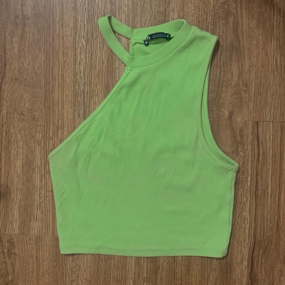 Never worn Zara asymmetrical crop tank, size small, pistachio color